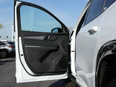 New 2026 Buick Enclave Sport Touring w/ Power Package image 27