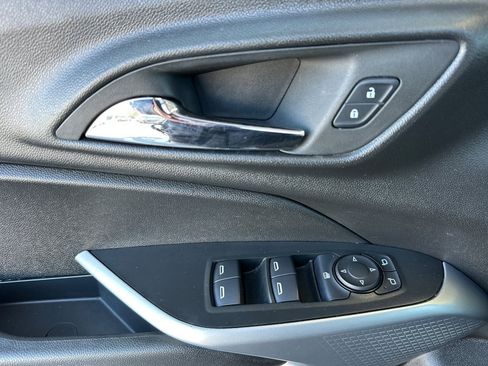 Used 2024 Chevrolet Trax LS w/ Driver Confidence Package image 10