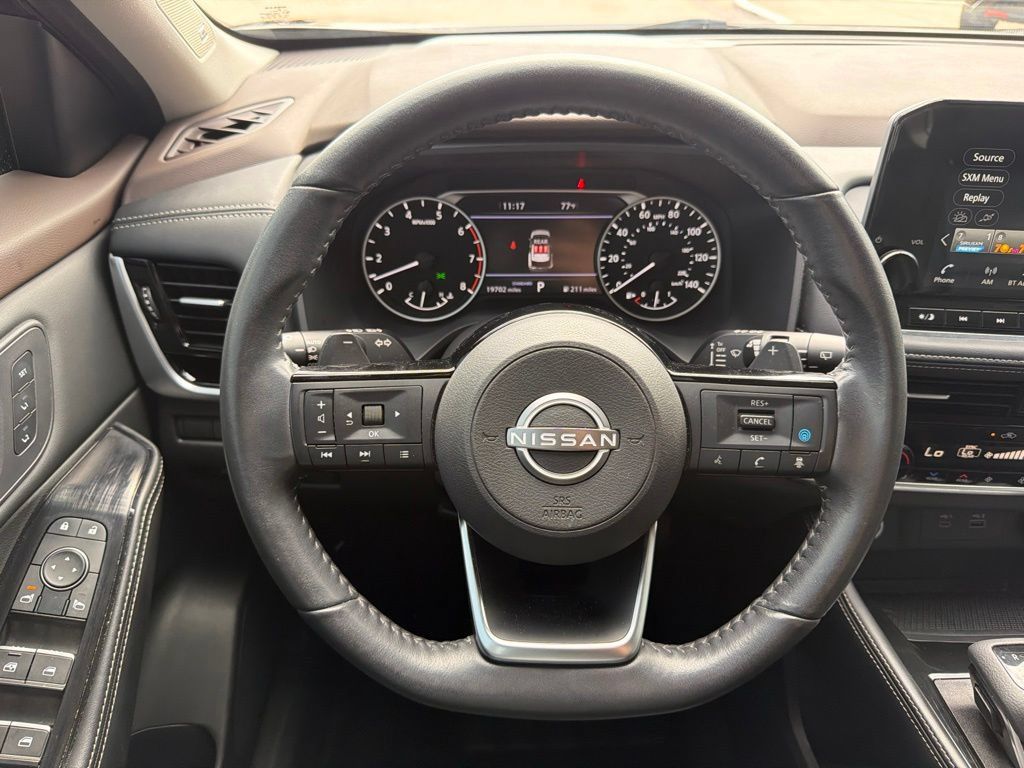 Used 2023 Nissan Rogue SL w/ SL Premium Package FWD image 22