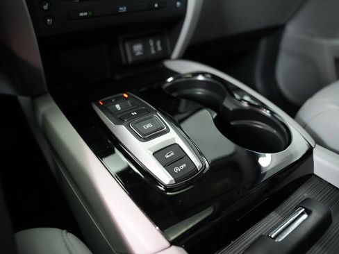 Used 2017 Honda Pilot Elite image 32