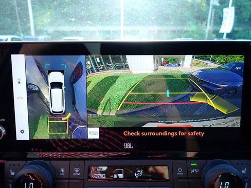 Certified 2025 Toyota Grand Highlander AWD Hybrid image 27