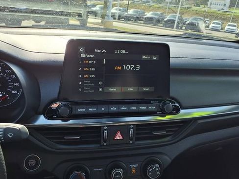 Used 2021 Kia Forte GT-Line image 15