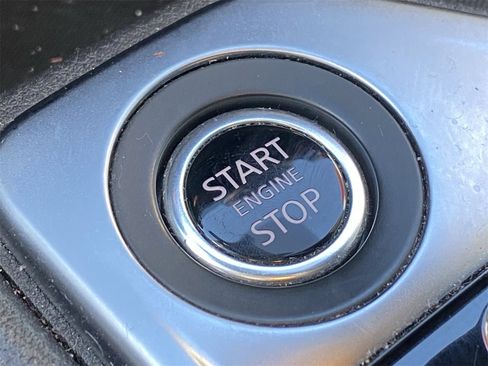 Certified 2022 Nissan Sentra SV w/ Trunk Package image 9