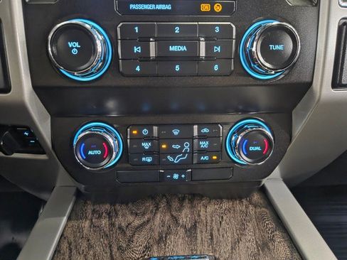 Used 2019 Ford F450 Lariat w/ Tow Technology Bundle image 54