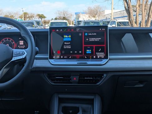 New 2026 Volkswagen Tiguan SE R-Line FWD image 21
