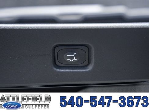 New 2025 Ford Expedition Platinum w/ Stealth Performance Package image 14