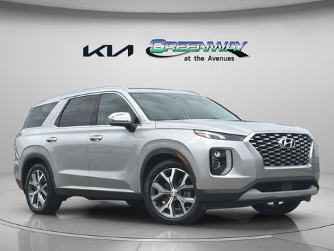 Used 2022 Hyundai Palisade SEL w/ Premium Package FWD image 1