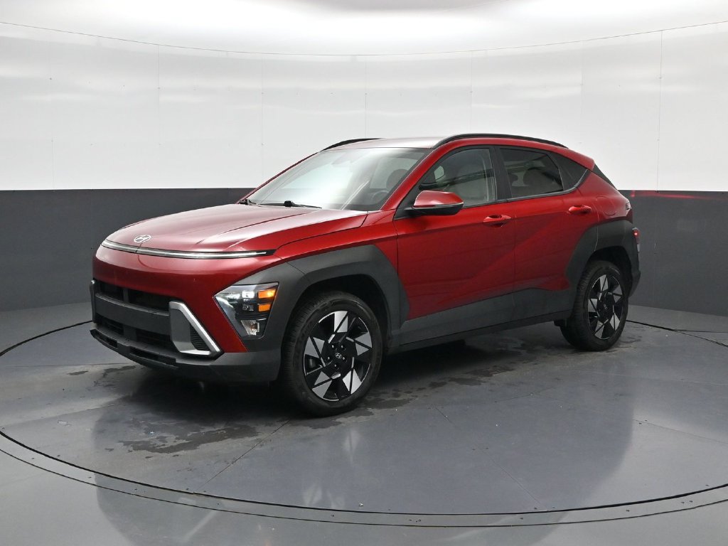 Used 2025 Hyundai Kona SEL AWD/4WD image 4