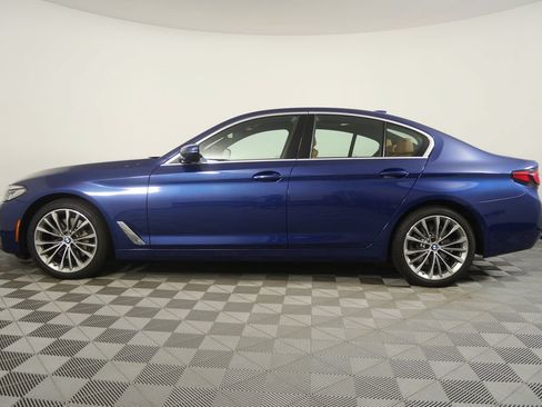 Certified 2023 BMW 530i xDrive w/ Premium Package AWD/4WD image 6