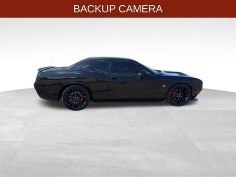 Used 2022 Dodge Challenger R/T Scat Pack w/ Plus Package image 8