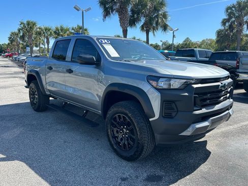 Used 2024 Chevrolet Colorado Trail Boss w/ Advanced Trailering Package image 9