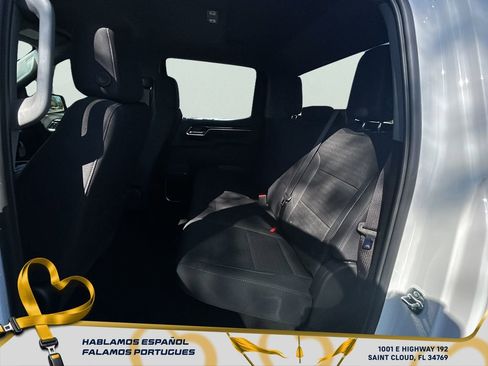 New 2026 GMC Sierra 1500 SLE image 26