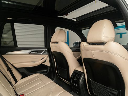 Used 2021 BMW X3 xDrive30e w/ Executive Package image 8