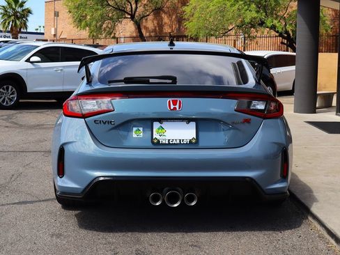 Used 2025 Honda Civic Type R image 11
