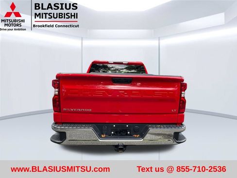 Used 2024 Chevrolet Silverado 1500 LT AWD/4WD image 10