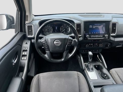 Used 2024 Nissan Frontier SV w/ SV Convenience Package RWD image 21
