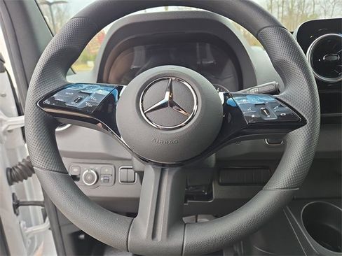 New 2026 Mercedes-Benz Sprinter 2500 image 17