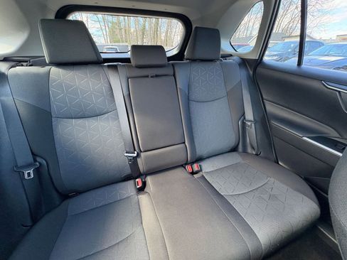Used 2025 Toyota RAV4 XLE w/ Convenience Package image 34