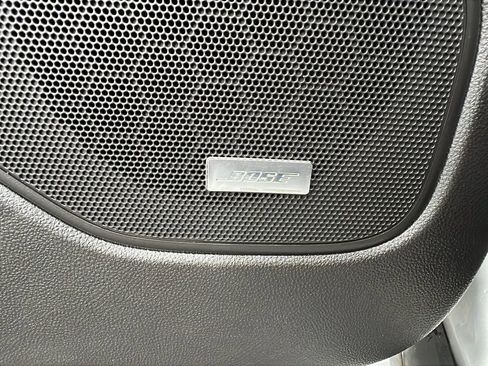 Used 2014 Chevrolet SS image 23