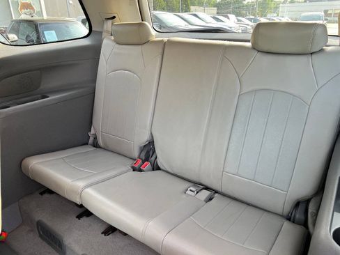 Used 2013 GMC Acadia SLT FWD image 24