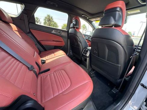 Used 2024 Kia Sportage SX FWD image 21