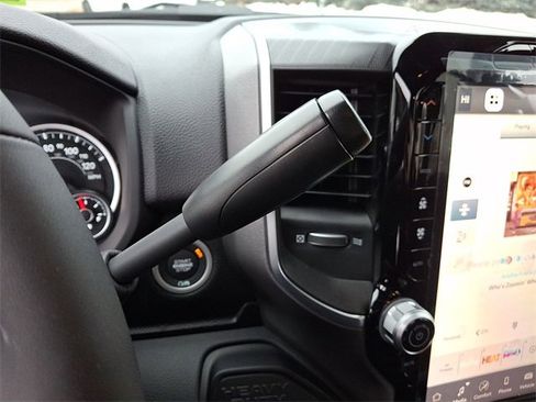 Used 2025 RAM 2500 Big Horn image 12