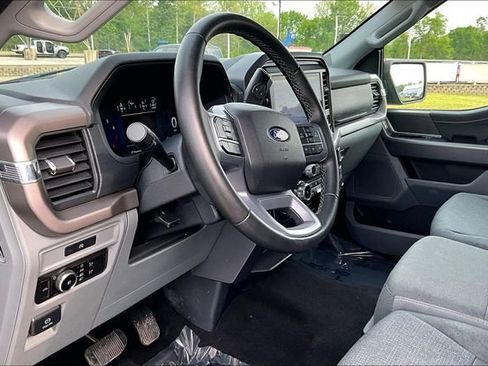 Used 2025 Ford F150 XLT w/ Equipment Group 301A Standard AWD/4WD image 12