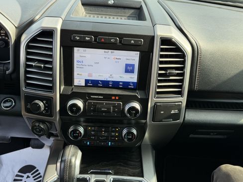 Used 2019 Ford F150 Platinum w/ Equipment Group 701A Luxury AWD/4WD image 21