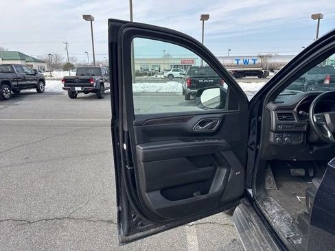 Used 2024 Chevrolet Tahoe LT AWD/4WD image 14