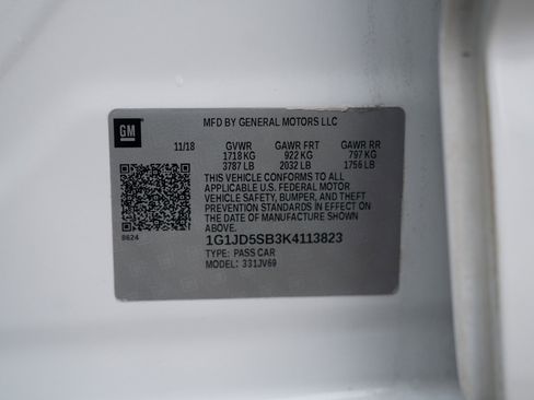 Used 2019 Chevrolet Sonic LT image 37