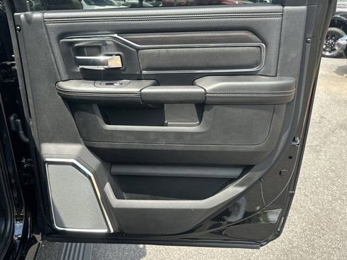 New 2026 RAM 3500 Laramie AWD/4WD image 17