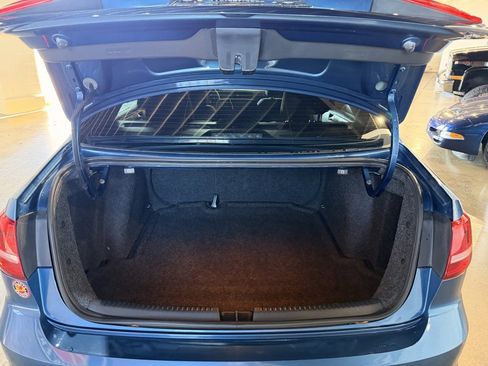 Used 2015 Volkswagen Jetta S image 5