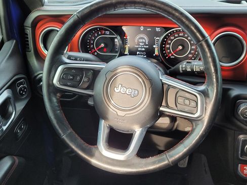 Used 2019 Jeep Wrangler Unlimited Rubicon AWD/4WD image 6