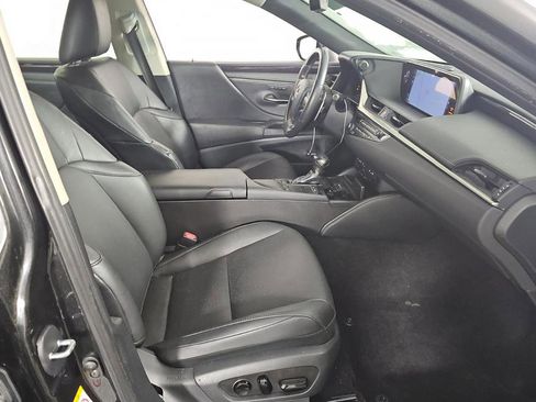 Used 2019 Lexus ES 350 w/ Premium Package image 8