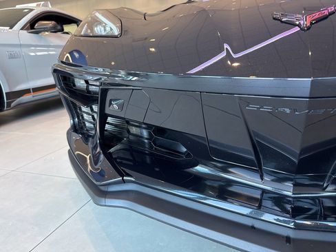 Used 2023 Chevrolet Corvette Stingray Premium Conv w/ Z51 Performance Package image 3