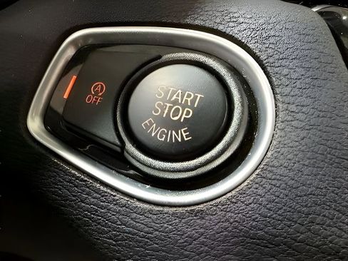 Used 2018 BMW X1 xDrive28i image 24