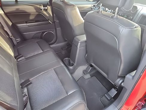 Used 2017 Jeep Patriot Sport w/ Power Value Group image 18