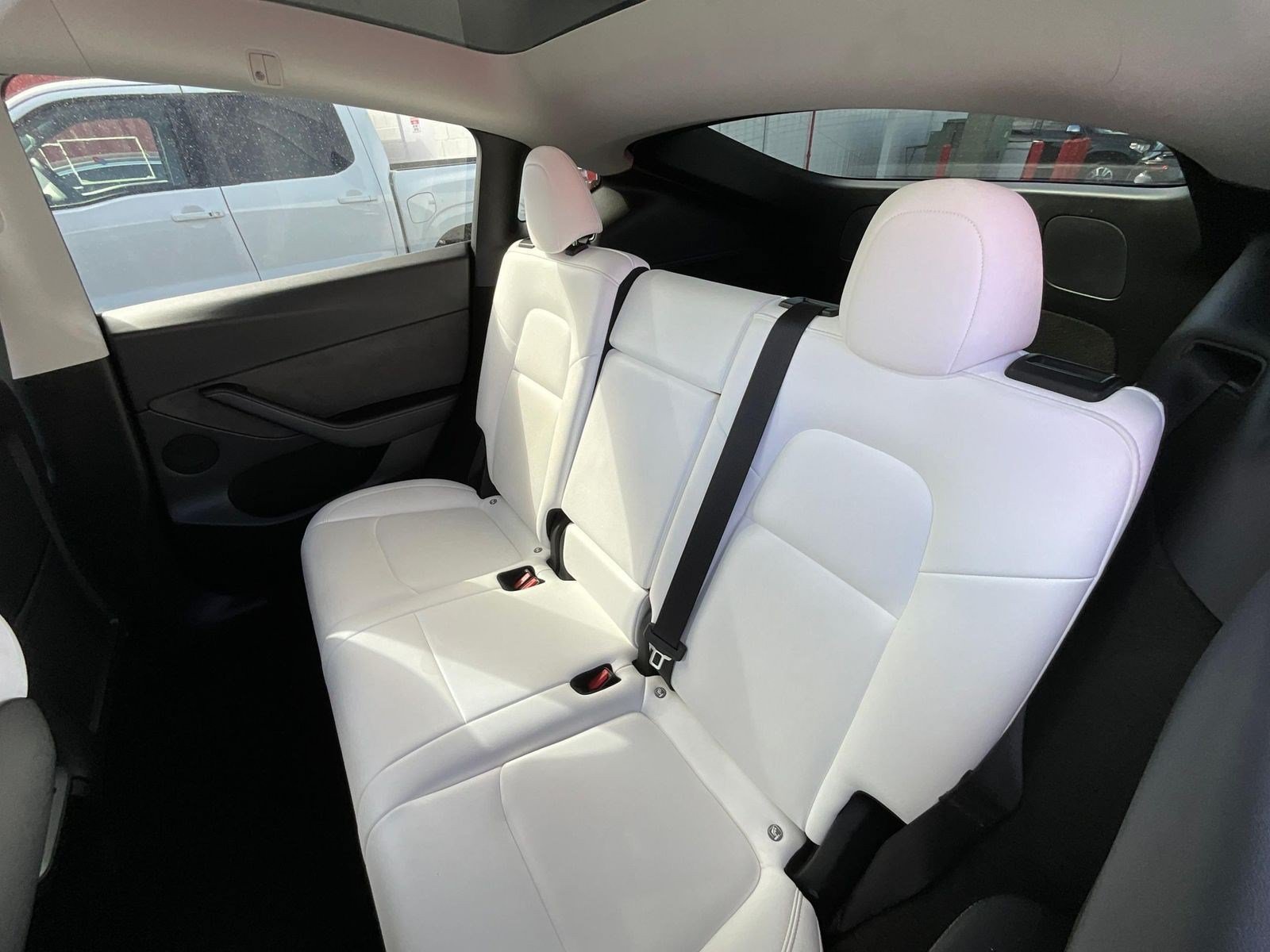 Used 2023 Tesla Model Y Performance AWD/4WD image 20