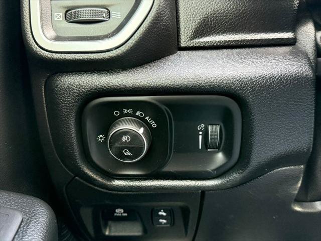 Used 2021 RAM 1500 Big Horn AWD/4WD image 14