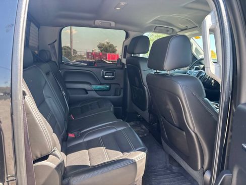 Used 2015 GMC Sierra 2500 Denali w/ Duramax Plus Package AWD/4WD image 11