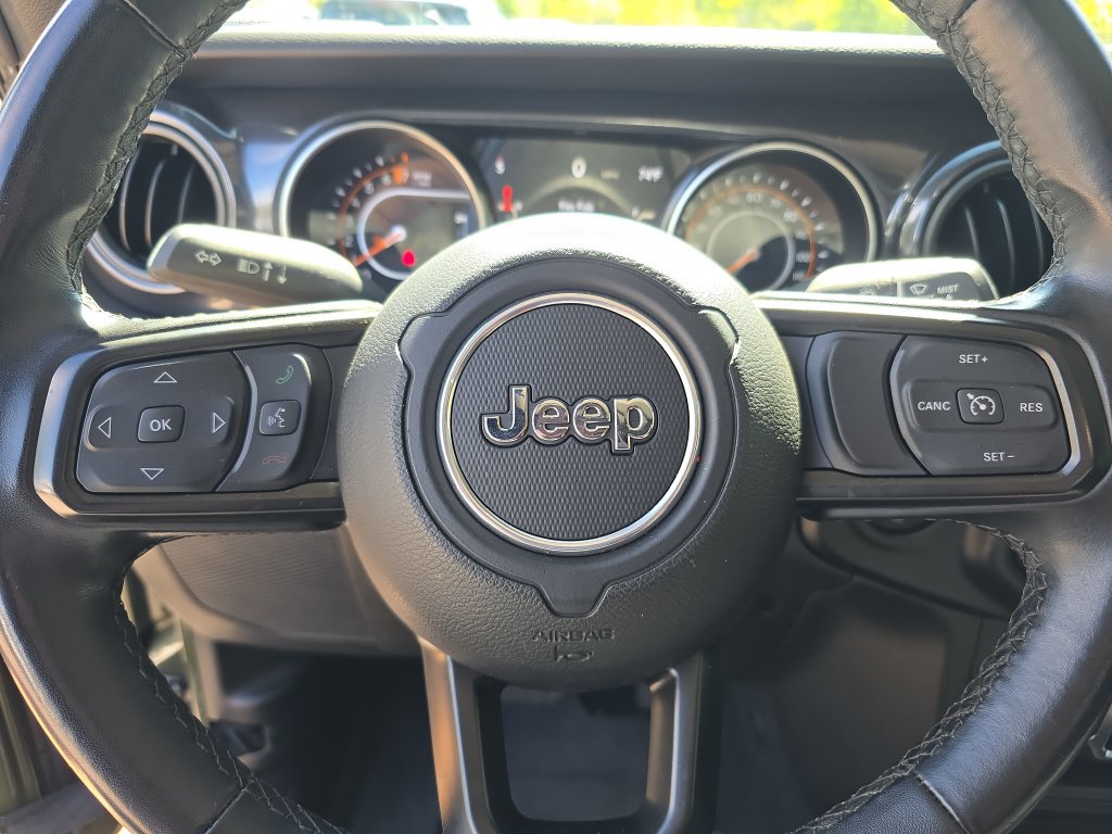 Used 2022 Jeep Gladiator Sport AWD/4WD image 42