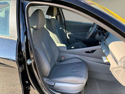 New 2026 Hyundai Elantra Sport w/ Cargo Package FWD image 12