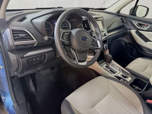 Used 2021 Subaru Forester Premium image 9