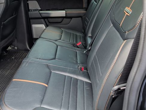 Used 2024 Ford F250 Platinum AWD/4WD image 9