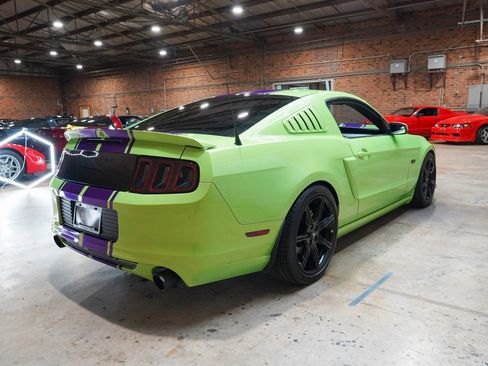 Used 2013 Ford Mustang GT Premium w/ Brembo Brake Pkg RWD image 12