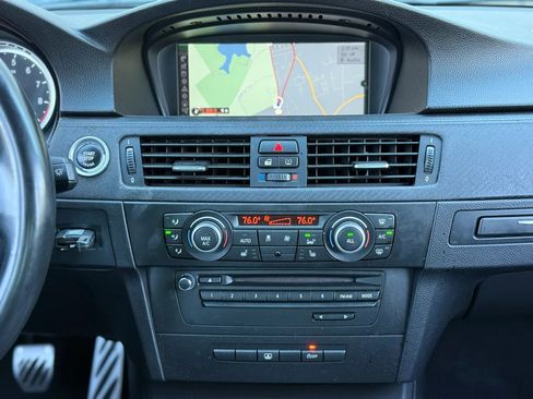 Used 2013 BMW M3 Coupe w/ Premium Pkg image 19