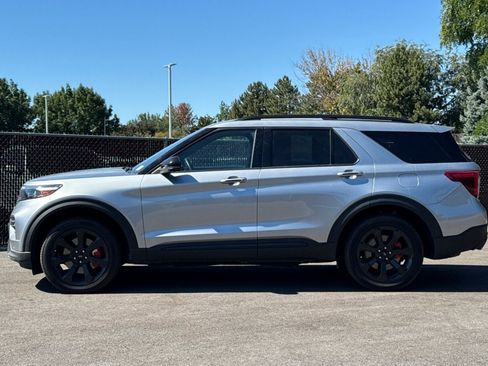 Used 2023 Ford Explorer ST w/ Equipment Group 401A AWD/4WD image 10
