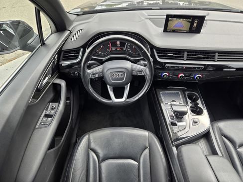 Used 2017 Audi Q7 3.0T Premium image 13