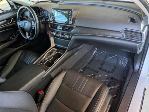 Used 2019 Honda Accord Touring image 22