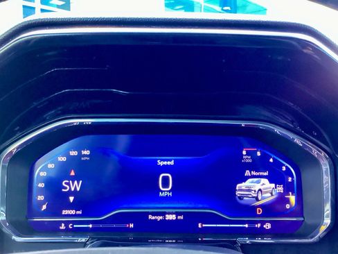 Used 2024 Chevrolet Silverado 1500 RST w/ All Star Edition Plus image 10